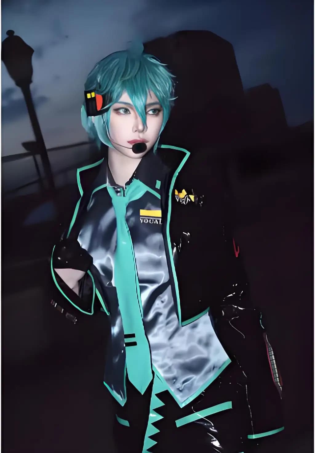 Green Theme Cosplay Costume for Men, Black Jacket and Green Wig Set, Custom Sizes
