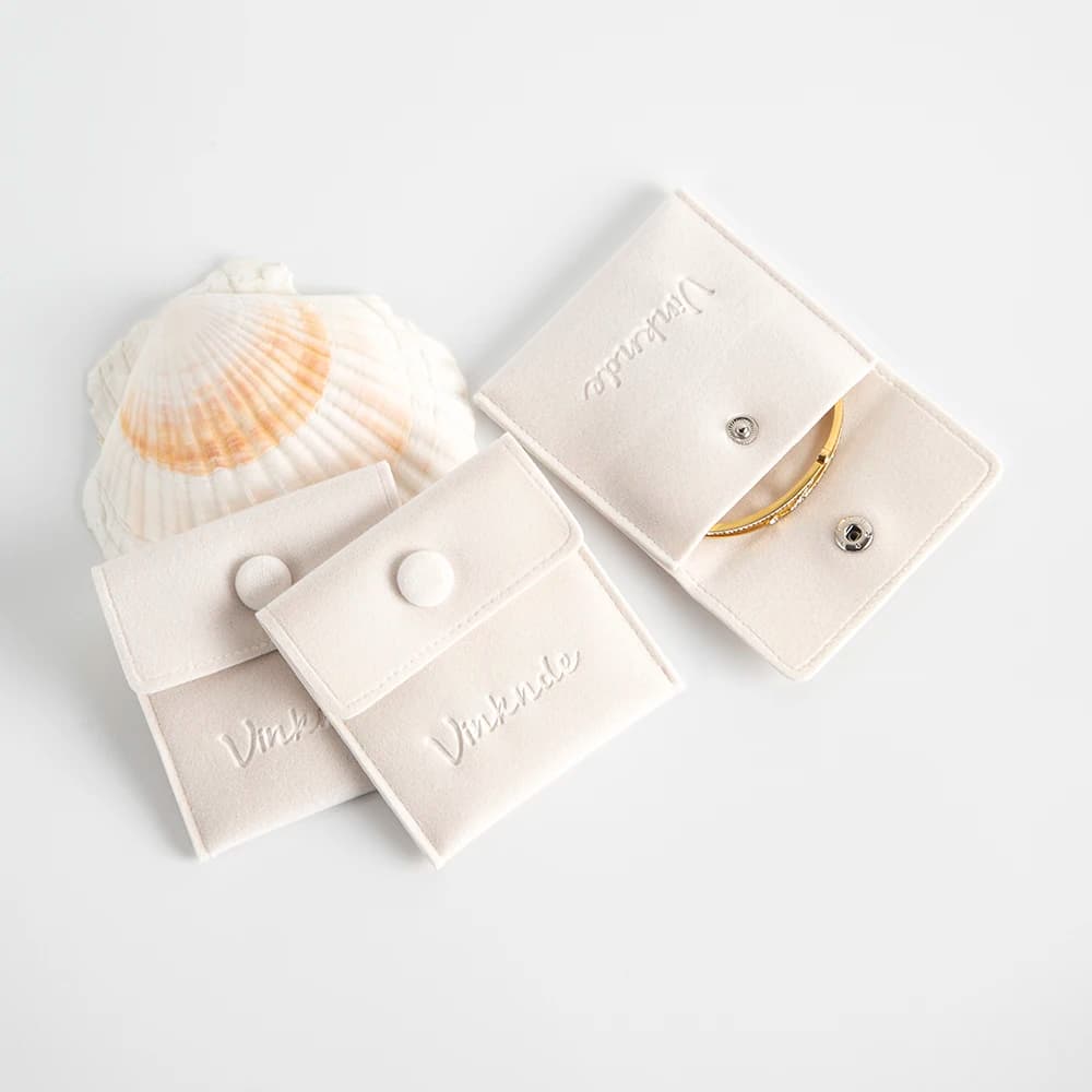 Borsa personalizzata per gioielli a scatto in velluto per orecchini ad anello confezione di braccialetti Logo personalizzato busta per gioielli bomboniere