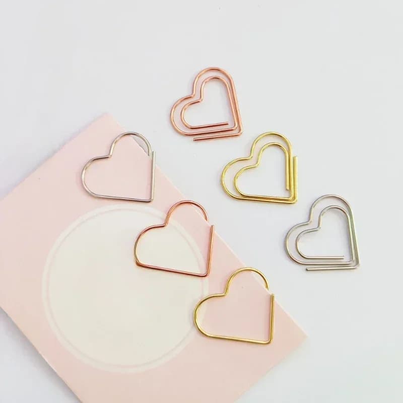 50 Pz/pacco Cuori Clip di Metallo Mini Carte Raccoglitore Clip Segnalibro Libro Rilegatura Notebook Decor Cancelleria Scuola Rilegatura Forniture