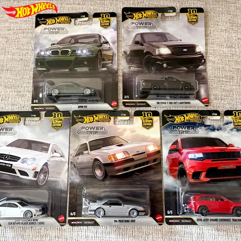 Nuova Hot Wheels 1/64 Premium BMW M3 Serie Car Culture Power Trip, Auto in Metallo Pressofuso, Veicolo da Collezione Real Riders Fpy86