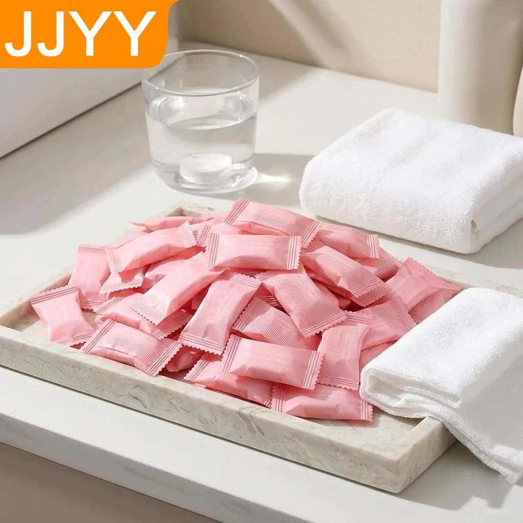 Salviette Compresse Portatili in Cotone per la Pulizia del Viso, 30 Pezzi, Morbide Mini Salviette da Viaggio per la Cura della Pelle, Detergente Delicato per il Viso in Movimento