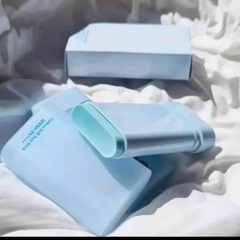 Smear Sunscreen Stick Refreshing Hydrating Essence Outdoor Oil Control Brighten Skin Ultraviolet-proof SPF 50+ Sunscreen