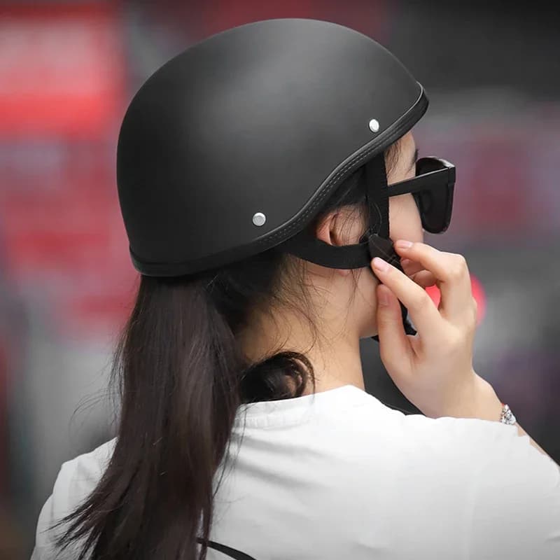 Unisex electric bike helmet cover for all seasons with 3C certification and HD visor for summer driving