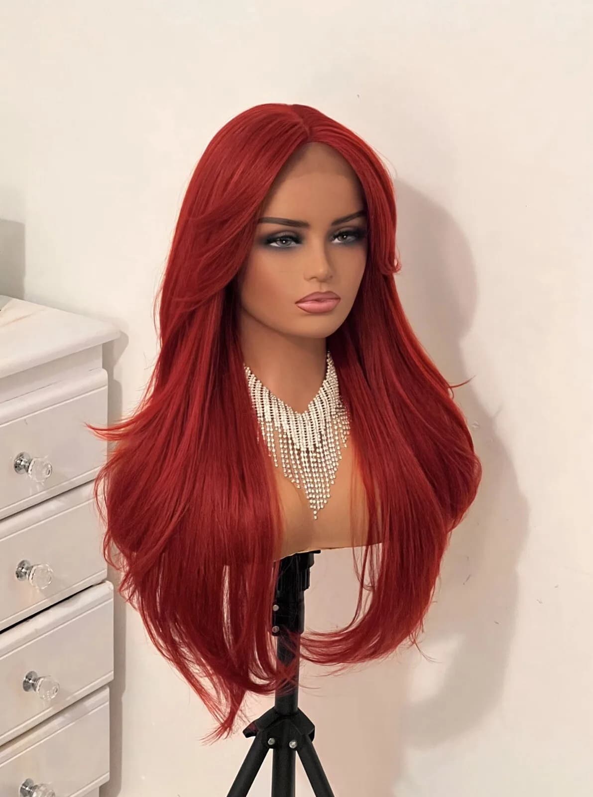Wigs with fringe for curtains, central lace, without glue, heat resistant, MS. Synthetic wig KIKI