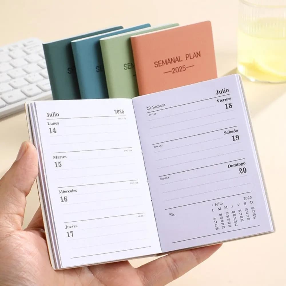 2025 A7 Agenda spagnola libro semplice taccuino a colori Morandi giornaliero settimanale mensile Planner Notebook To Do List blocco note con calendario
