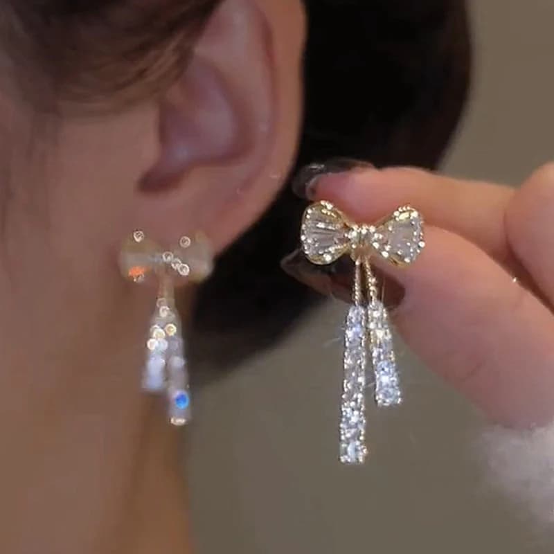 Button Earrings with shiny gold bow for women Fashion exquisite delicate with rhinestones Pendant earrings with bow Jewelry Gift for friends