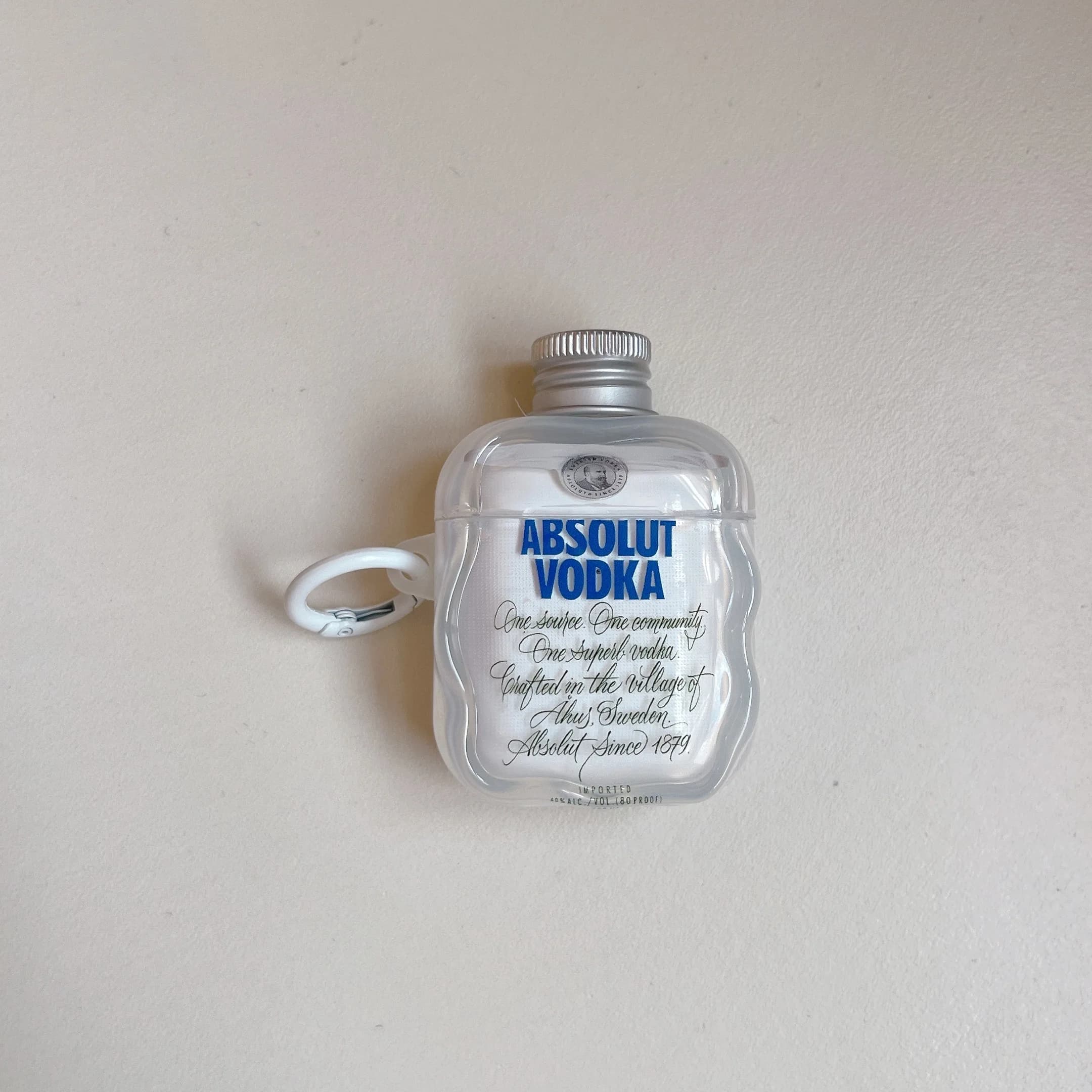 La nuova scatola per cuffie con design in bottiglia di vino in silicone 3D è adatta per AirPods 1/2/Pro/3, custodia protettiva durevole con fibbia, custodia protettiva AirPod carina