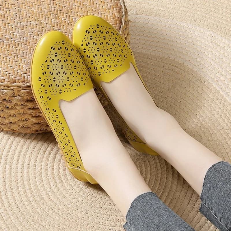 Women's leather shoes, slip-on, round tip, low cut, bottom heel below 3 cm, rubber sole, casual, for everyday, walking.