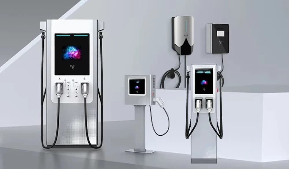 Stazione di Ricarica Rapida per Veicoli Elettrici Personalizzata da 480KW, Montata a Pavimento, con Doppia Porta CCS1/CCS2/CHAdeMO DC