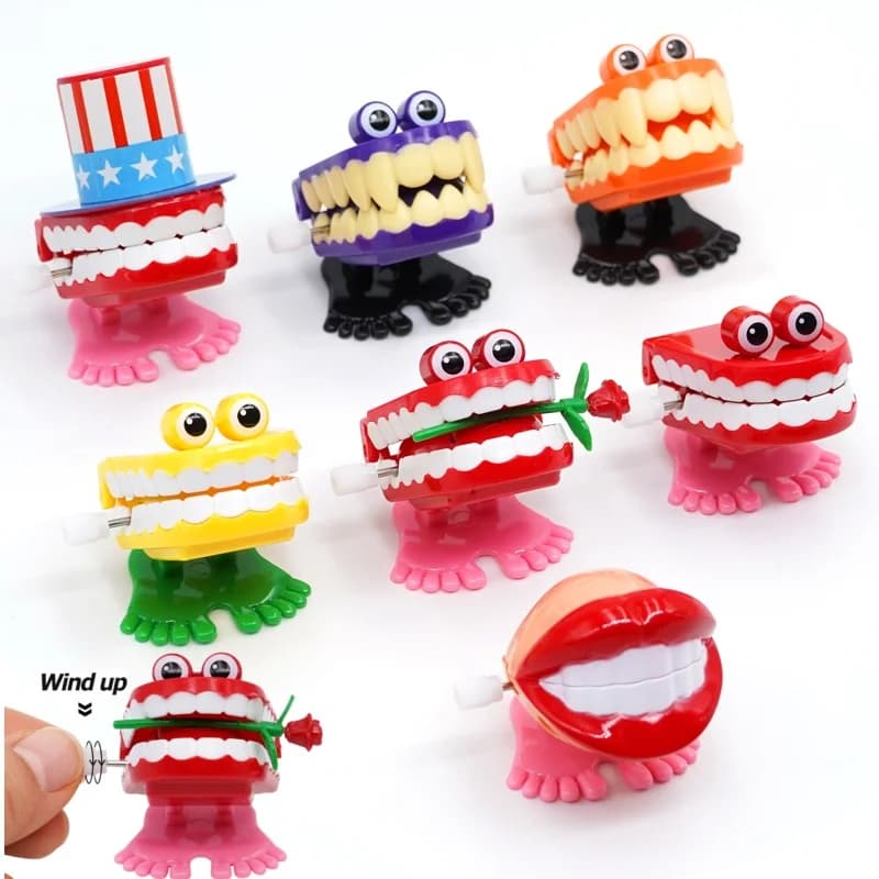 Mini Funny Clockwork Bouncing Teeth Fun Creative Toy Chain Clockwork Toy Teeth Oral Small Gift Christmas Birthday Gift Filler
