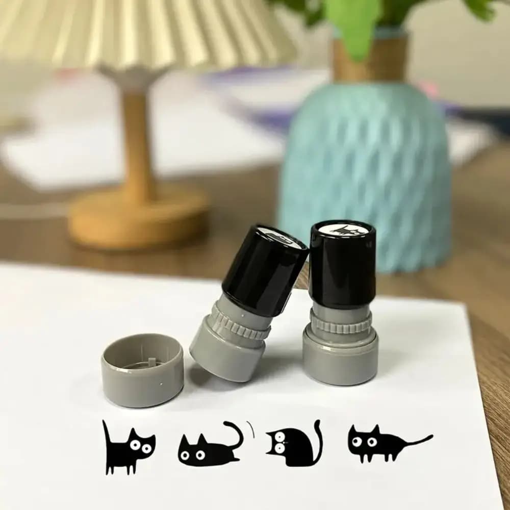 Adorabili 4 Stili di Timbri a Forma di Gatto Nero per Diario, Collage e Scrapbooking, Design di Gattini, Impronte Pulite, Timbri in Plastica Cartoon