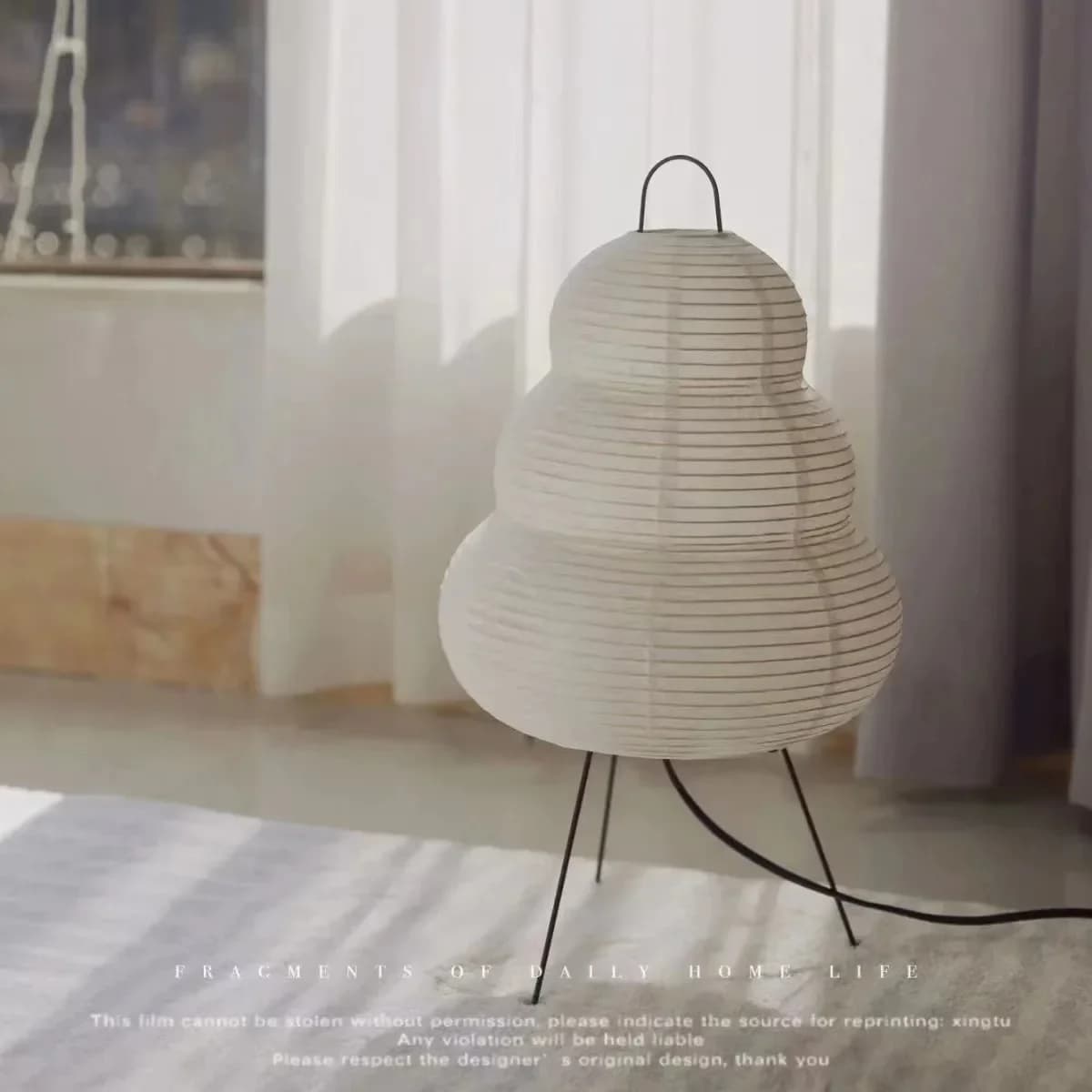 Lampada da terra con treppiede apanese Wabi-Sabi Carta di riso fatta a mano 3 modalità di illuminazione Soggiorno Camera da letto Studio Decorazioni per la casa ispirate a Akari