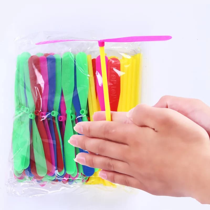 100 Pz/lotto Bambini Giocattolo All'aperto Bambù Libellula Categoria Giocattolo Fata Disco Volante Vendite Vendita Freccia Volante Regalo All'ingrosso