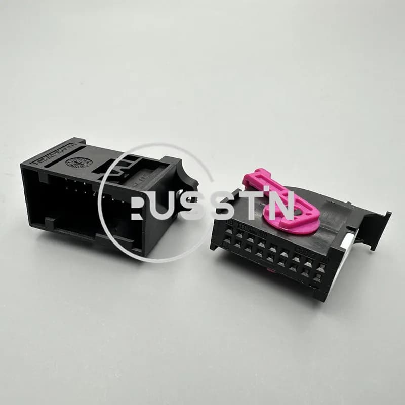1 Set 18 Pin ECU Automobile strumento presa Auto Conenctor 1-1355154-1 5 q0 972 718A 5Q0972718A per GOLF Lamando