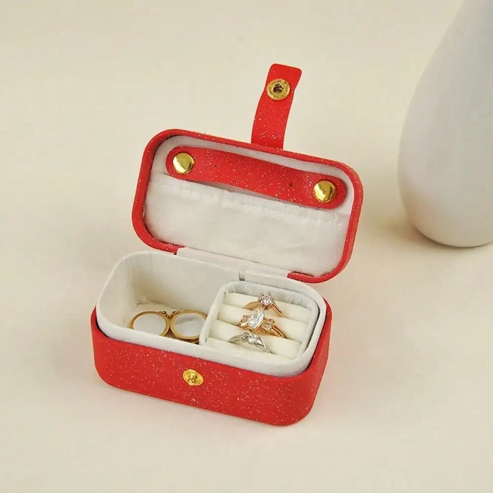 Scatola portagioie bianca da 1 pezzo, organizer da viaggio portatile, mini custodia con bottone a pressione, per anelli, orecchini e collane