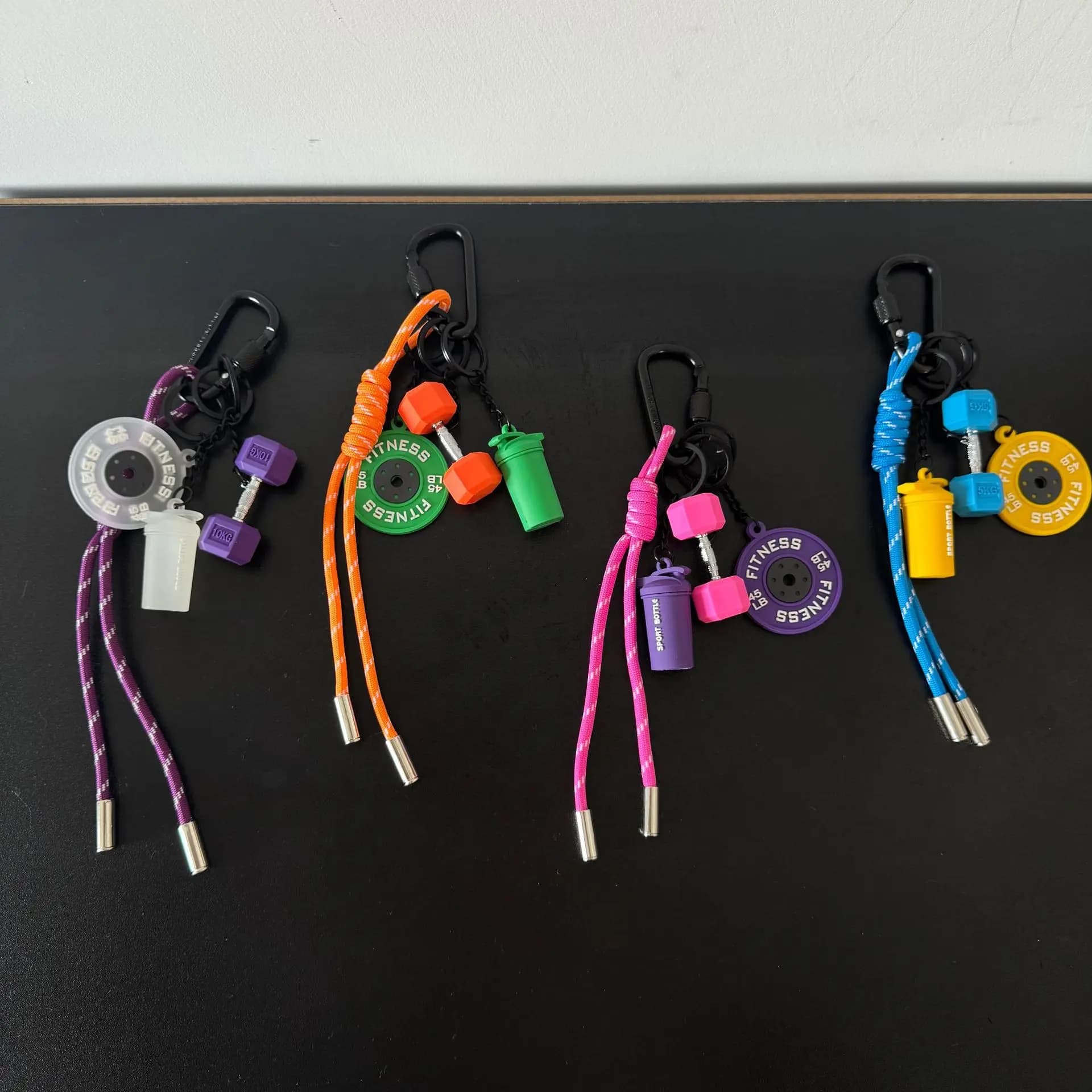Pendant with metal bag series of fitness keychain equipment with color contrast handlebars for fashionable torque gifts wholesale