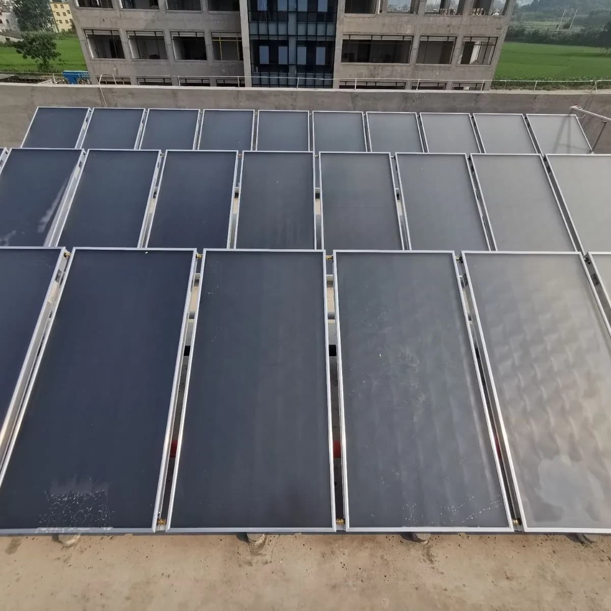 Hot Sale Flat Panel High Pressure 150L Solar Water Heater Outdoor Home Hotel Use Aluminum Alloy App-Controlled Energy Efficient