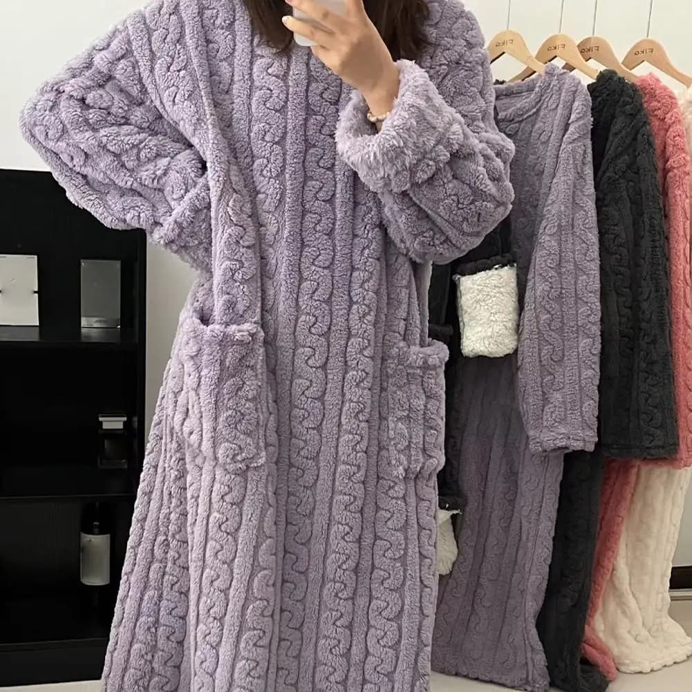 Women's Night Shirt in Coral Velvet Pijama Women's Autumn and Winter Long Nightwear Set of Hot Dresses Homewear Bathrobe Night Shirt
