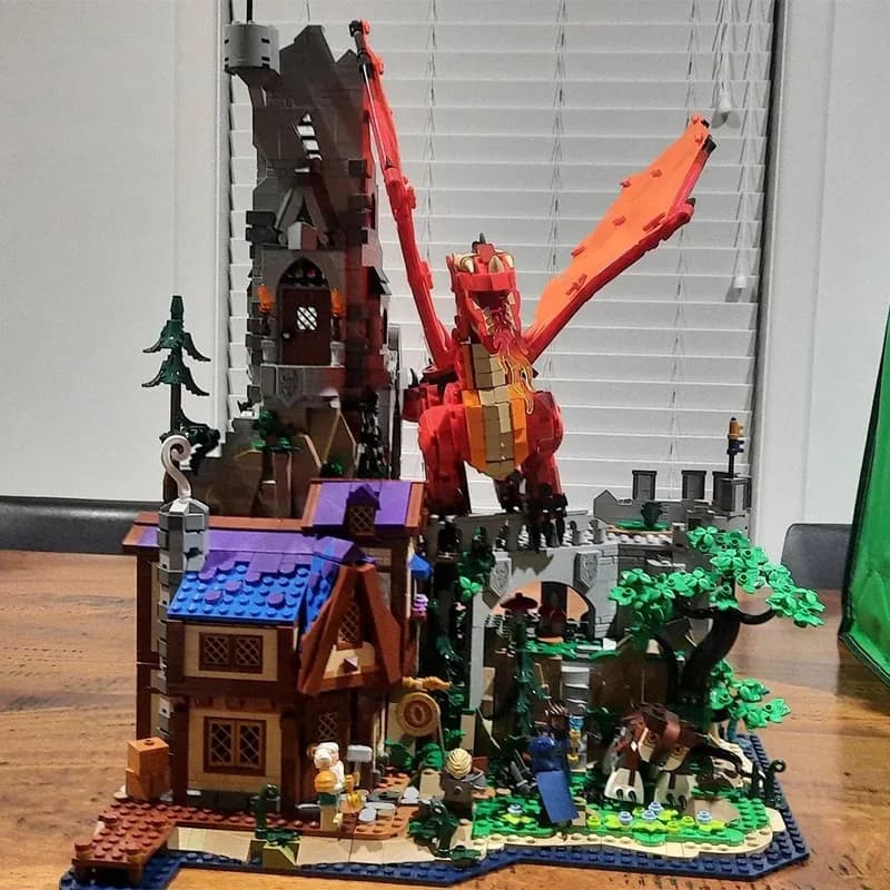 Giocattoli caldi 21348 Dungeon Red Dragon Story Castle Building Block Brick House Modello di assemblaggio Giocattolo Regalo di Natale per bambini