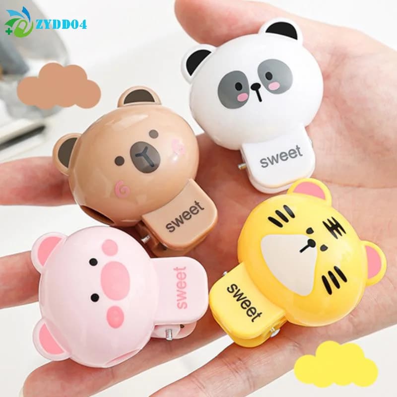● 1/4 Pieces Covers Animal Shape Travel Brush Cartoon, Plastic Clips Portals, Anti Dust Protection for Electric Brush Head
