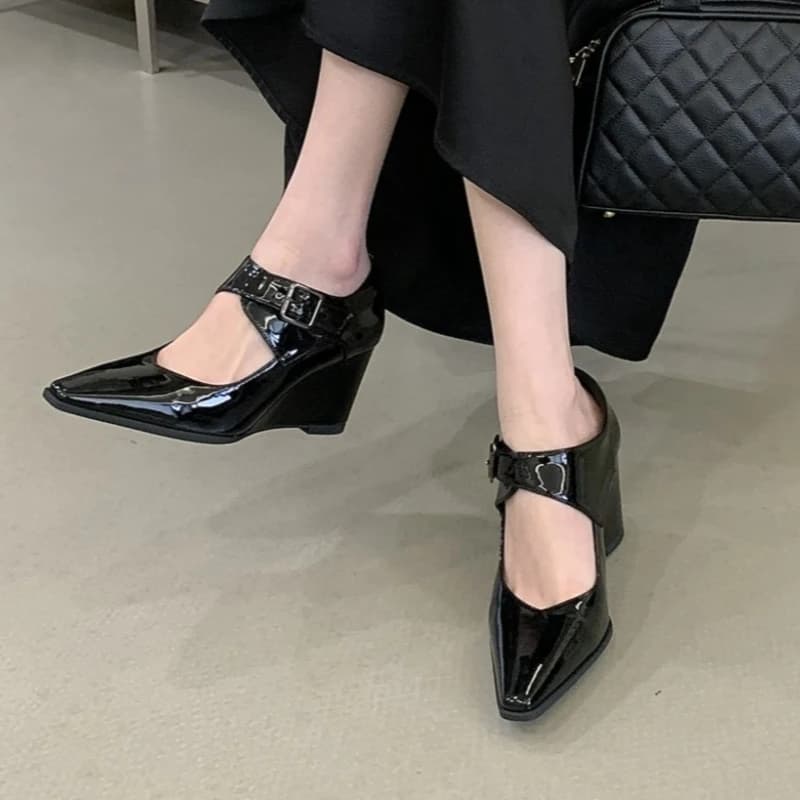 Aneikeh Women's Shoes with Heel Heel, Closed Toe, Leather Soft Lacquered, Mary Jane Style with Buckle Strap, for Banquets