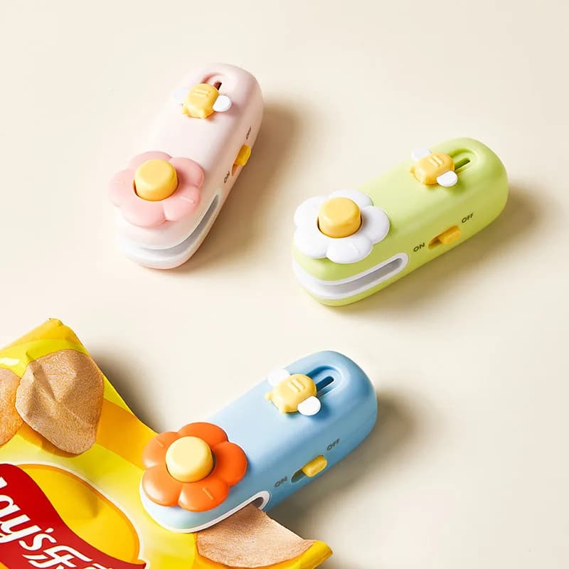 Miniature flower sealer small home sealer manual sealer snack bags