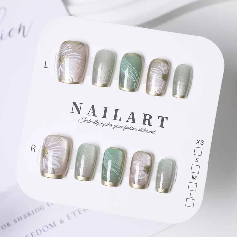 10 pieces woman small flower fresh short square head removable korean style print on nails fake nails girl manicure set short fake