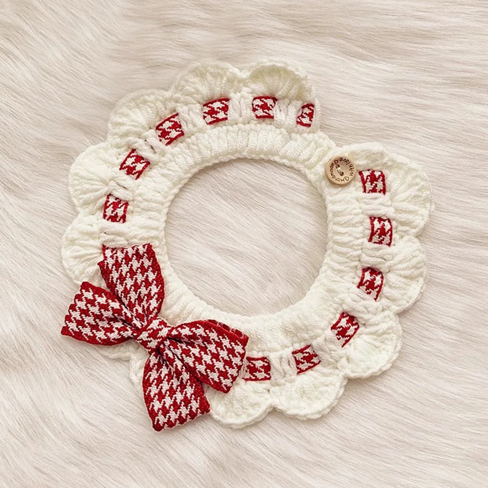 1 cute pet scarf, warm neck strap for dogs and cats in autumn and winter, fashionable accessory for pets, suitable for small and medium sized pets for everyday use, also suitable for parties, birthdays and other occasions
