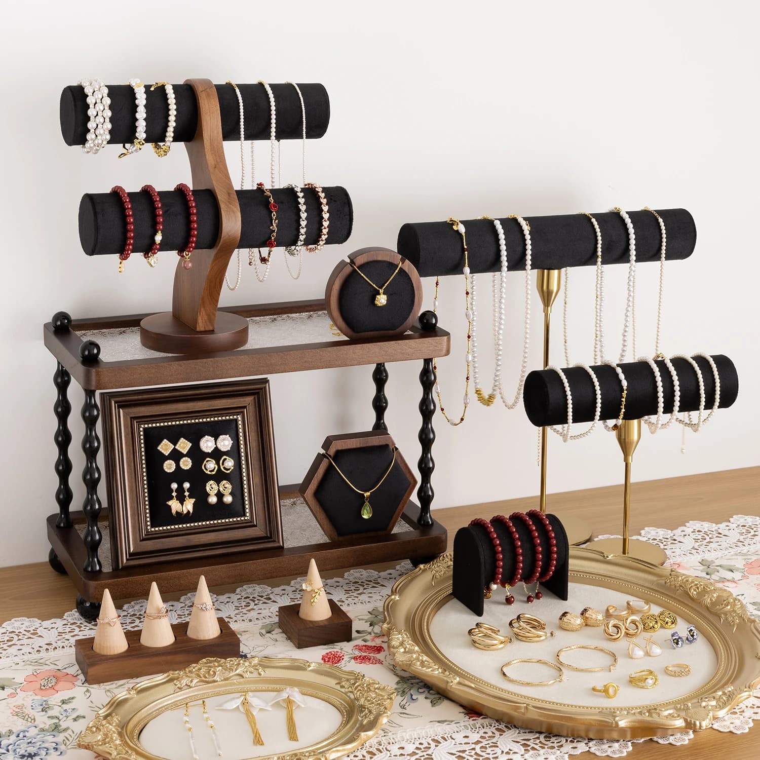 Set di supporti per espositori per gioielli in legno di noce nera vintage per bracciale, orecchini, anello con cornice per foto, decorazione per bancone boutique