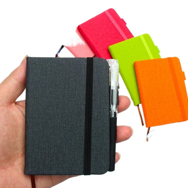 100 fogli A7 Mini Notebook Spessore Quadrato Pagina vuota Blocco note Ricaricabile Panno di lino Grana Tasca portatile Memo Planner di lavoro