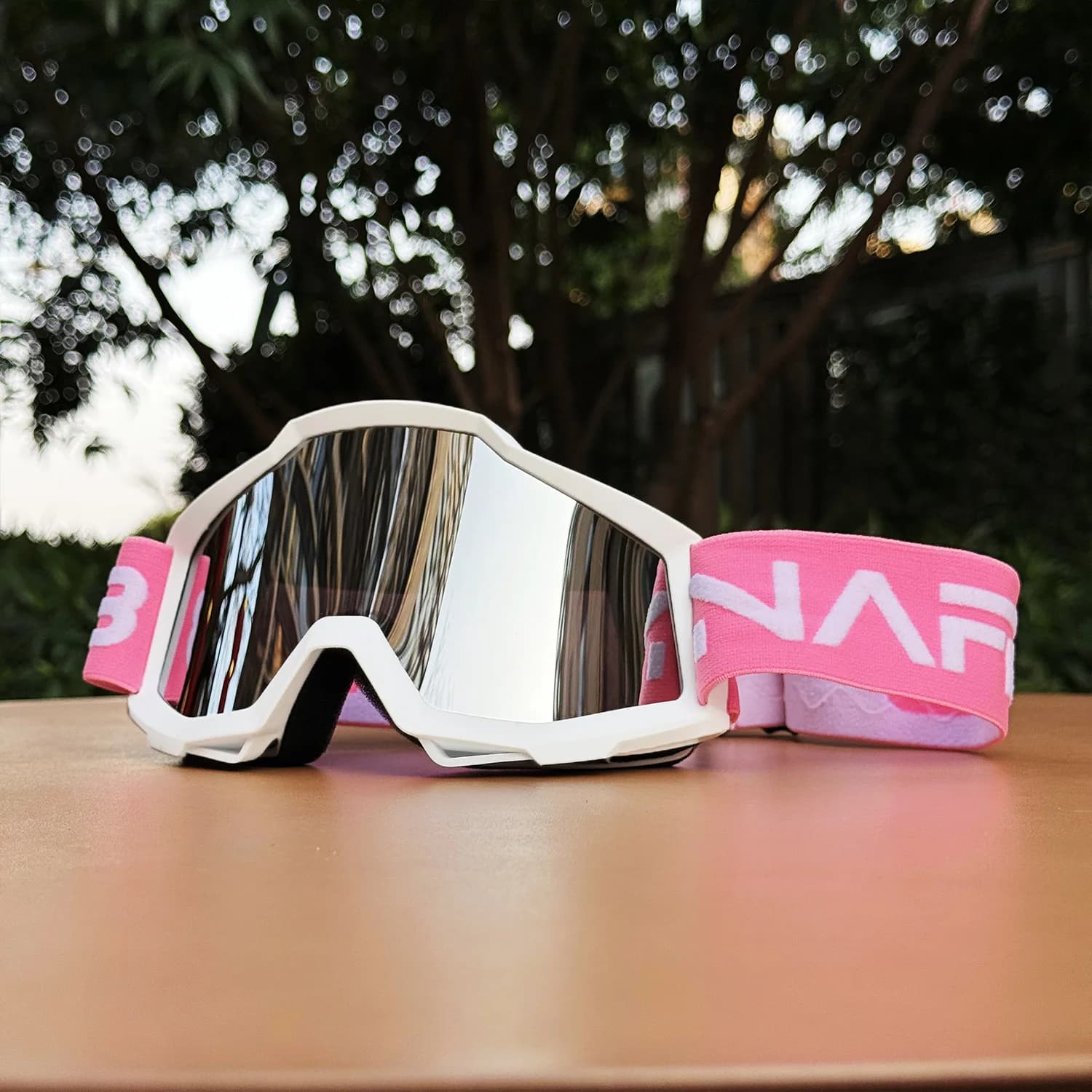 Motocross glasses, off-road glasses, MX helmet compatible glasses, ATV/dirt bike/Sci lenses, outdoor cycling