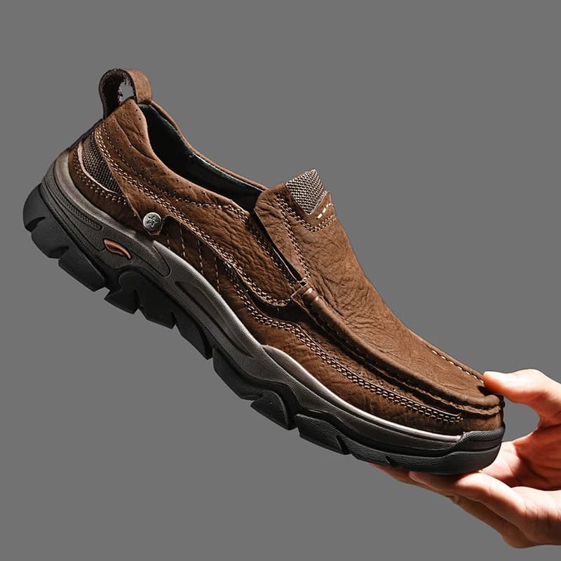New High Range Mountain Shoes with Non-slip, Breathable, Soft, for Sports and Leisure